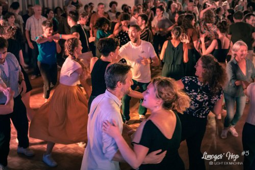 Limoges'Hop #5 - soirée d'ouverture du vendredi

Partage libre à des fins non promotionnelles ou commerciales, en créditant l'auteur (@lightexmachina).

© Alexandre - LIGHT EX MACHINA 2023, tous droits réservés.